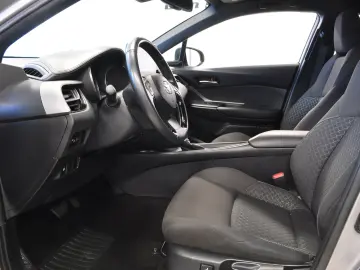 2020 Toyota C-HR Hybrid Style Garantie