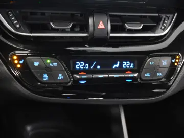 2020 Toyota C-HR Hybrid Style Garantie