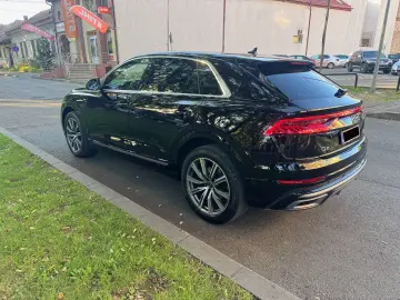 Audi Q8 55 TFSI Quattro S Line Mild Hybrid – 2021
