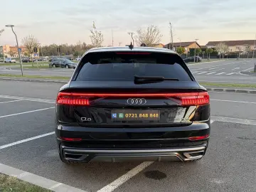 Audi Q8 55 TFSI Quattro S-Line 2021 - TVA Deductibil