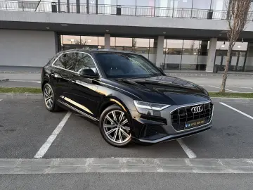 Audi Q8 55 TFSI Quattro S-Line 2021 - TVA Deductibil