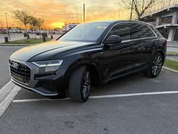 Audi Q8 55 TFSI Quattro S-Line 2021 - TVA Deductibil