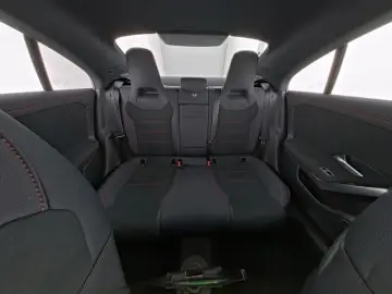 CLA 180 AMG+KEYLESS+LED+NAV+KAMERA+18