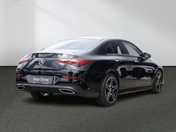 CLA 180 AMG Night Rückfahrkamera Ambiente LED