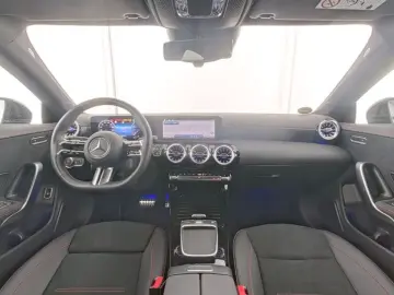 CLA200+AMG+NIGHT+WINTER-PAKET+LED+KAMERA+KEYLESS