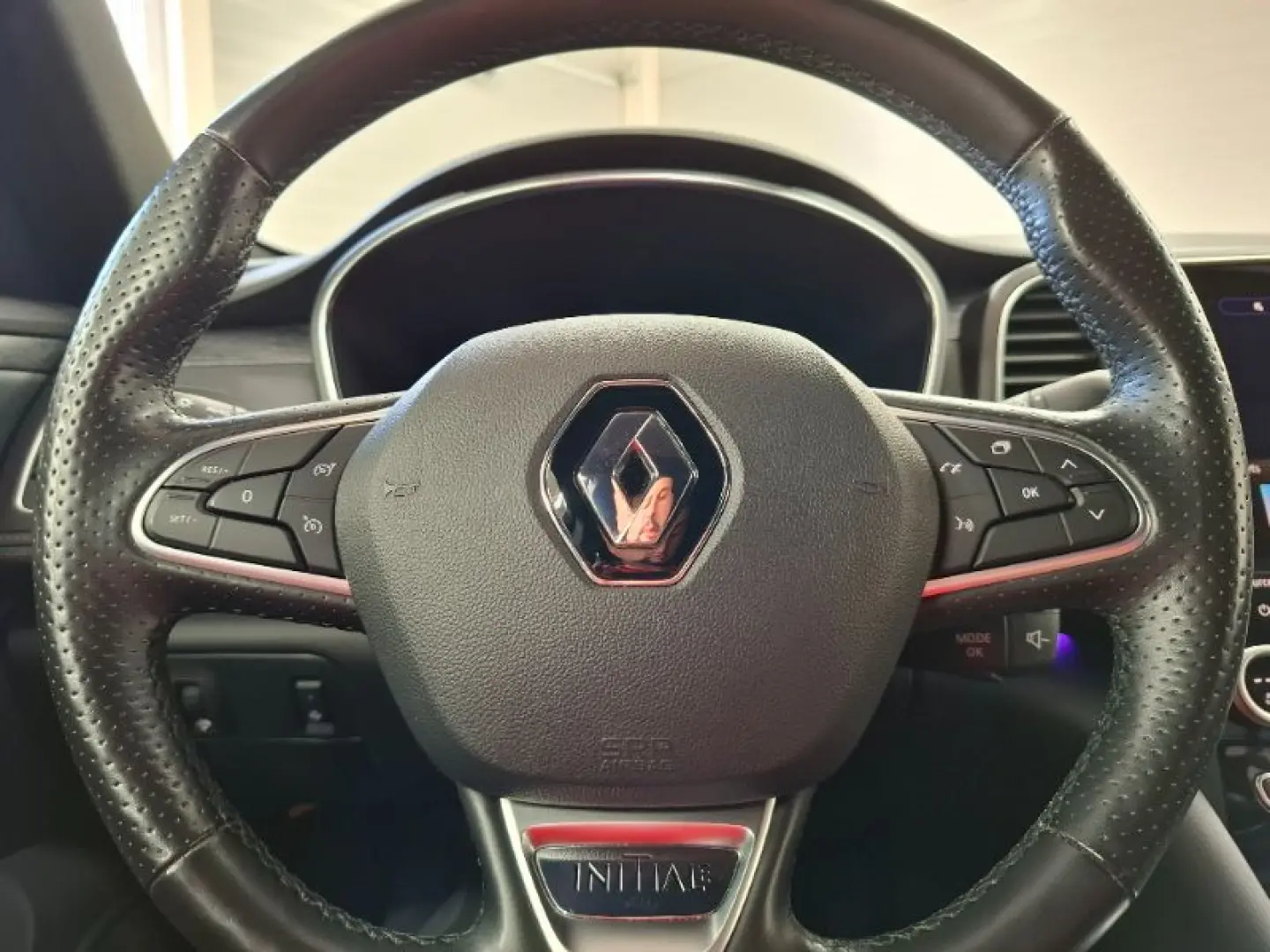RENAULT TALISMAN 2.0 dCi 200CP Initiale Paris EDC