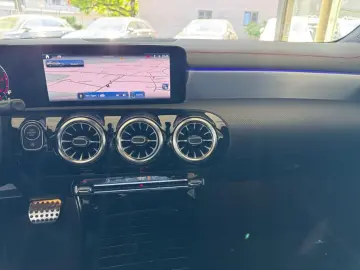 CLA 200 d AMG Night Pano KeyGO Multibeam Kam