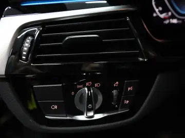 BMW 530e xDrive Touring Aut. Luxury Line