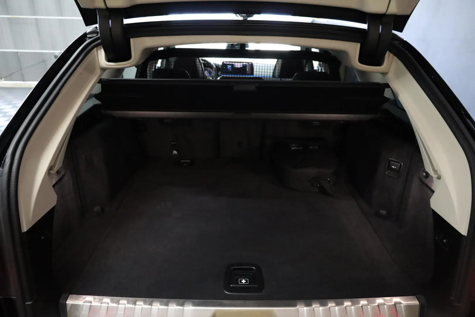 BMW 530e xDrive Touring Aut. Luxury Line