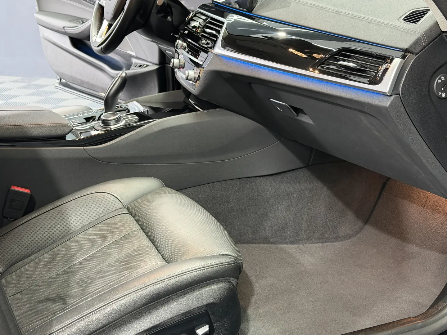 BMW 530e xDrive Touring Aut. Luxury Line