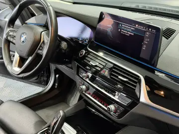 BMW 530e xDrive Touring Aut. Luxury Line