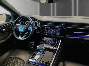 Audi Q8 50 TDI qu. tiptr. 2x S-Line