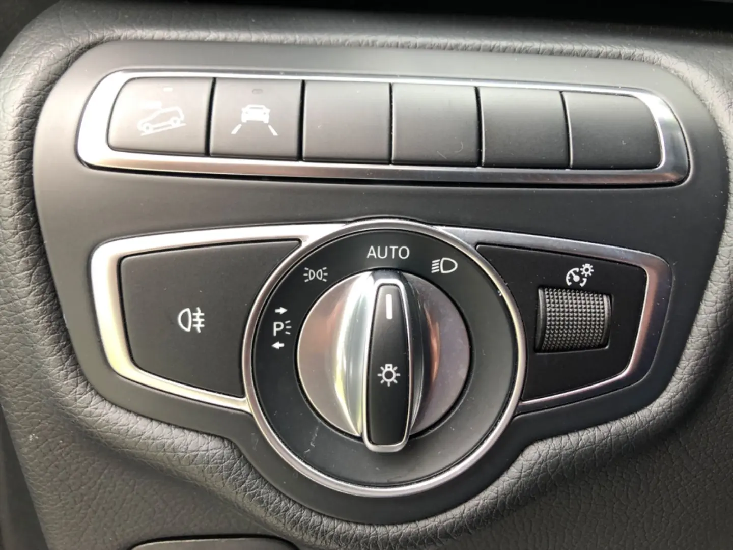 V 300d lang, 4M, AMG, StandHz., RFK, Burmester