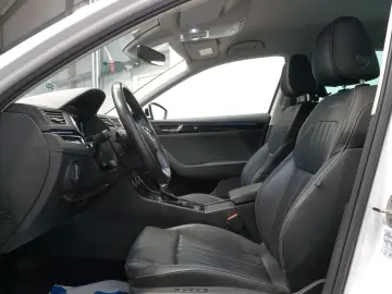 Superb Lim. L&K 2.0 TDI