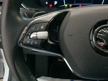 Superb Lim. L&K 2.0 TDI