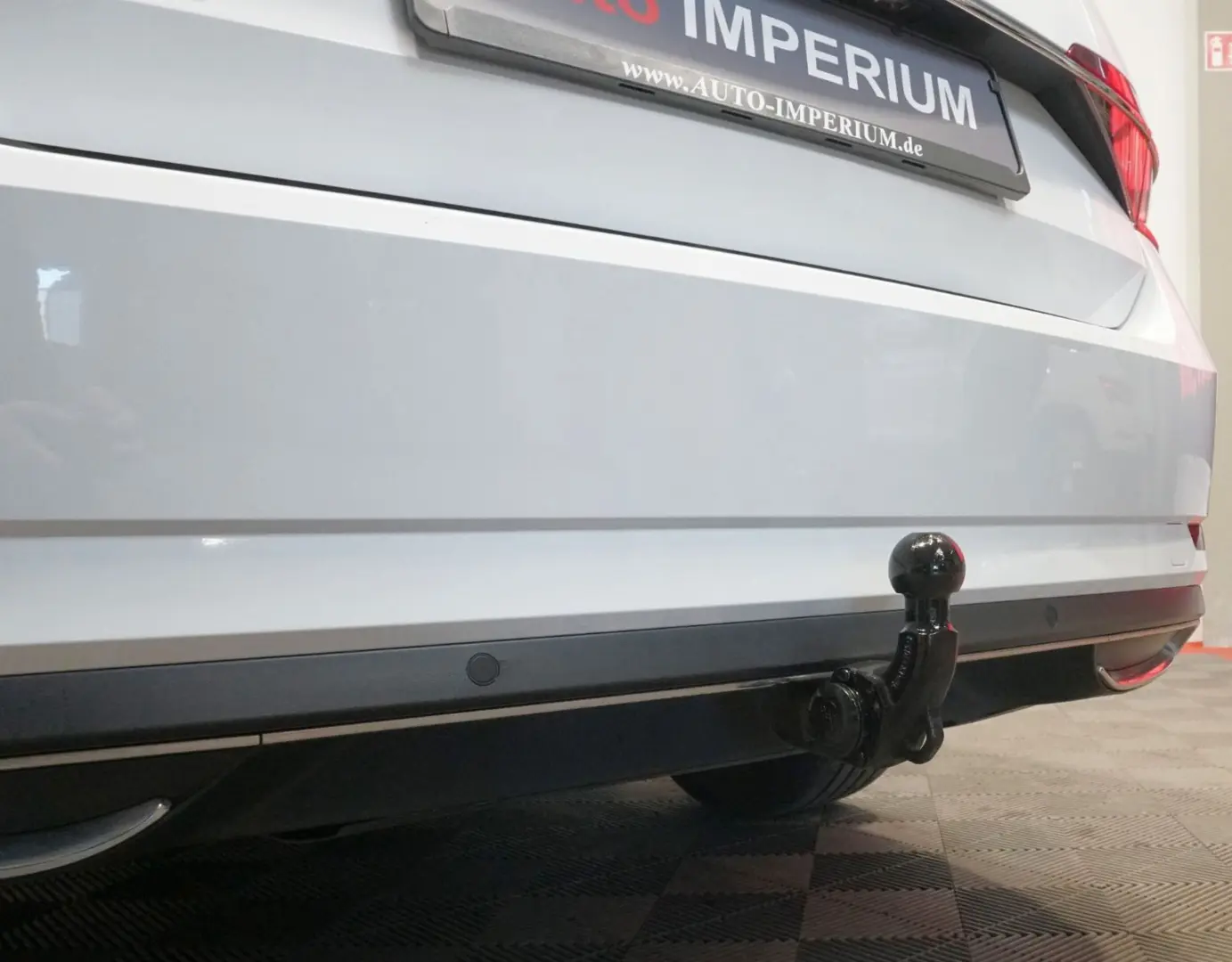 Superb Lim. L&K 2.0 TDI