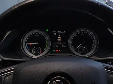 Superb 1.4 TSI iV DSG L&K