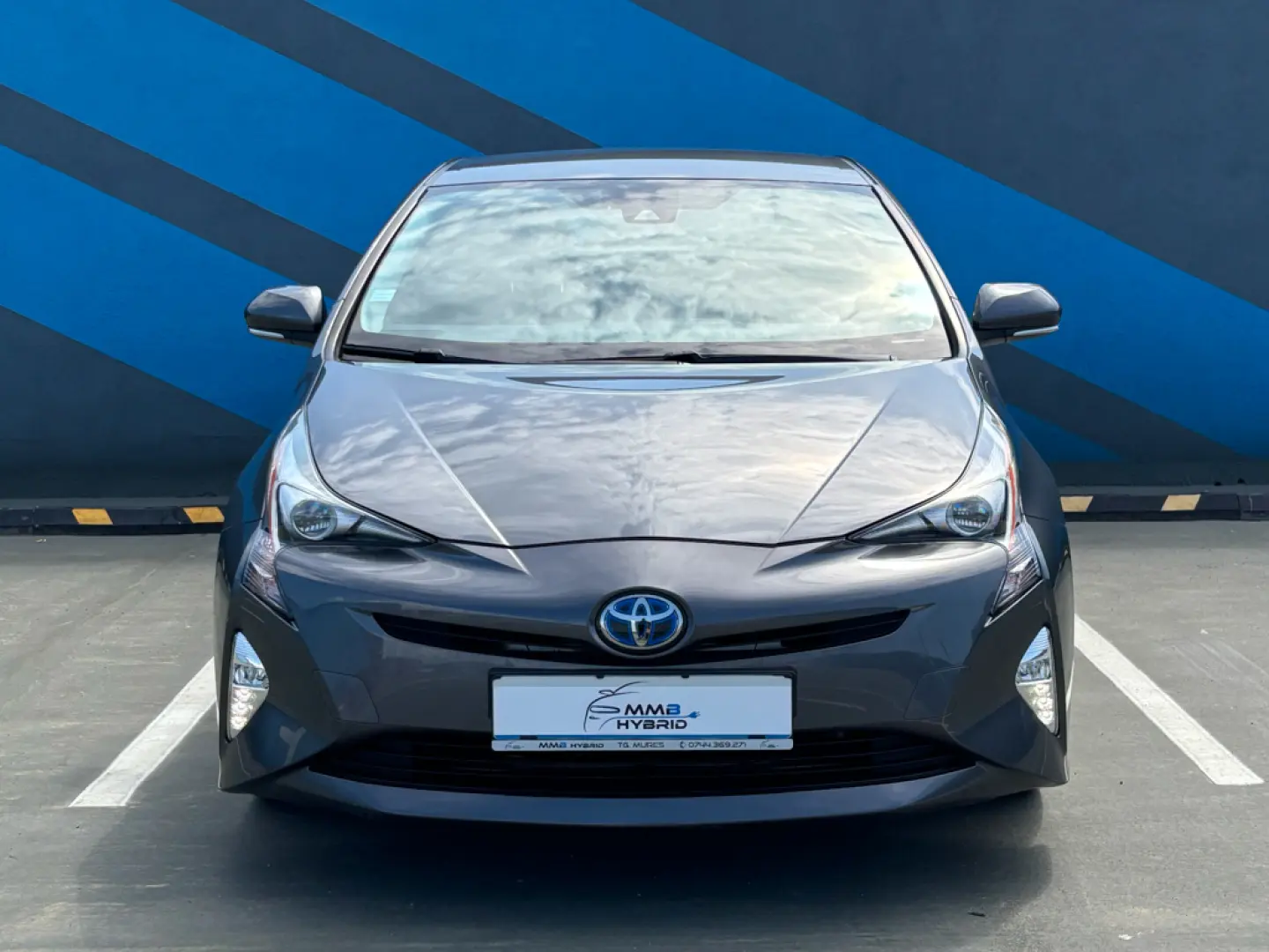Toyota Prius 1.8 Executive RAR inclus, numere rosii Gratis