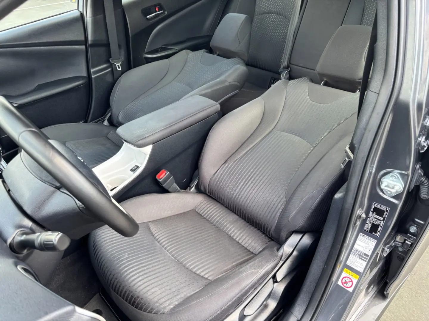 Toyota Prius 1.8 Executive RAR inclus, numere rosii Gratis