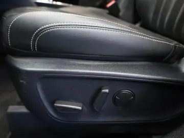 FORD Kuga 2.5 Duratec PHEV VIGNALE