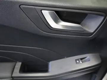 FORD Kuga 2.5 Duratec PHEV VIGNALE