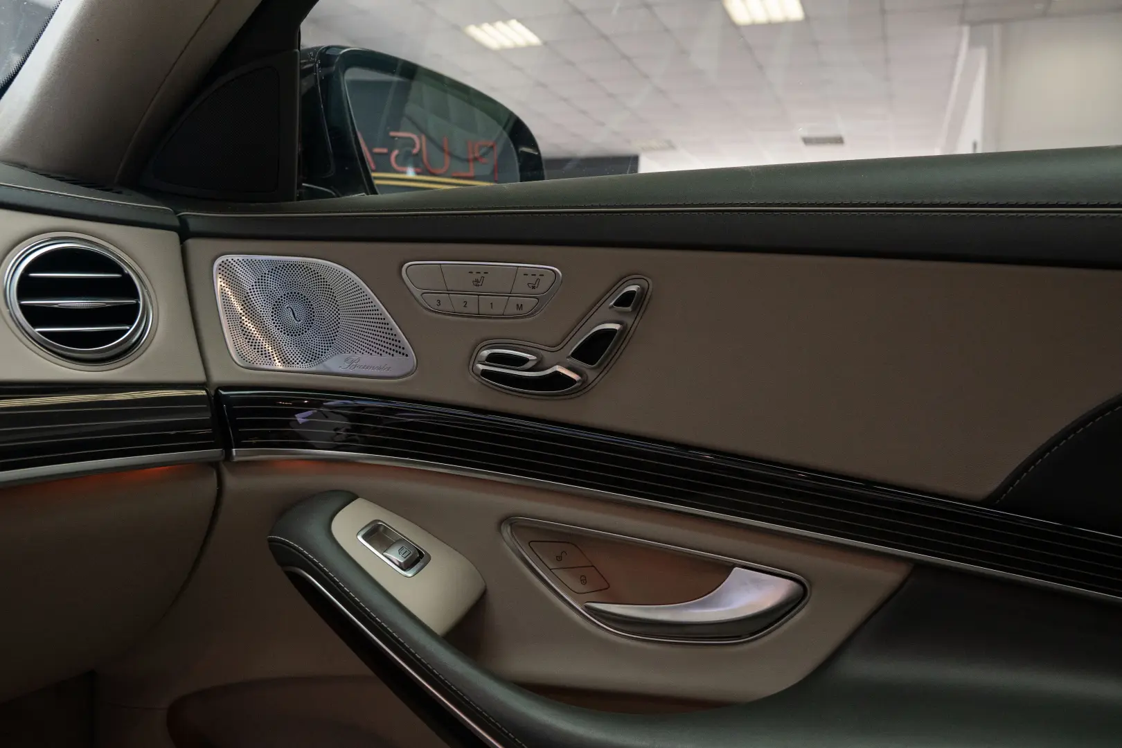 Maybach S560 4matic, Designo