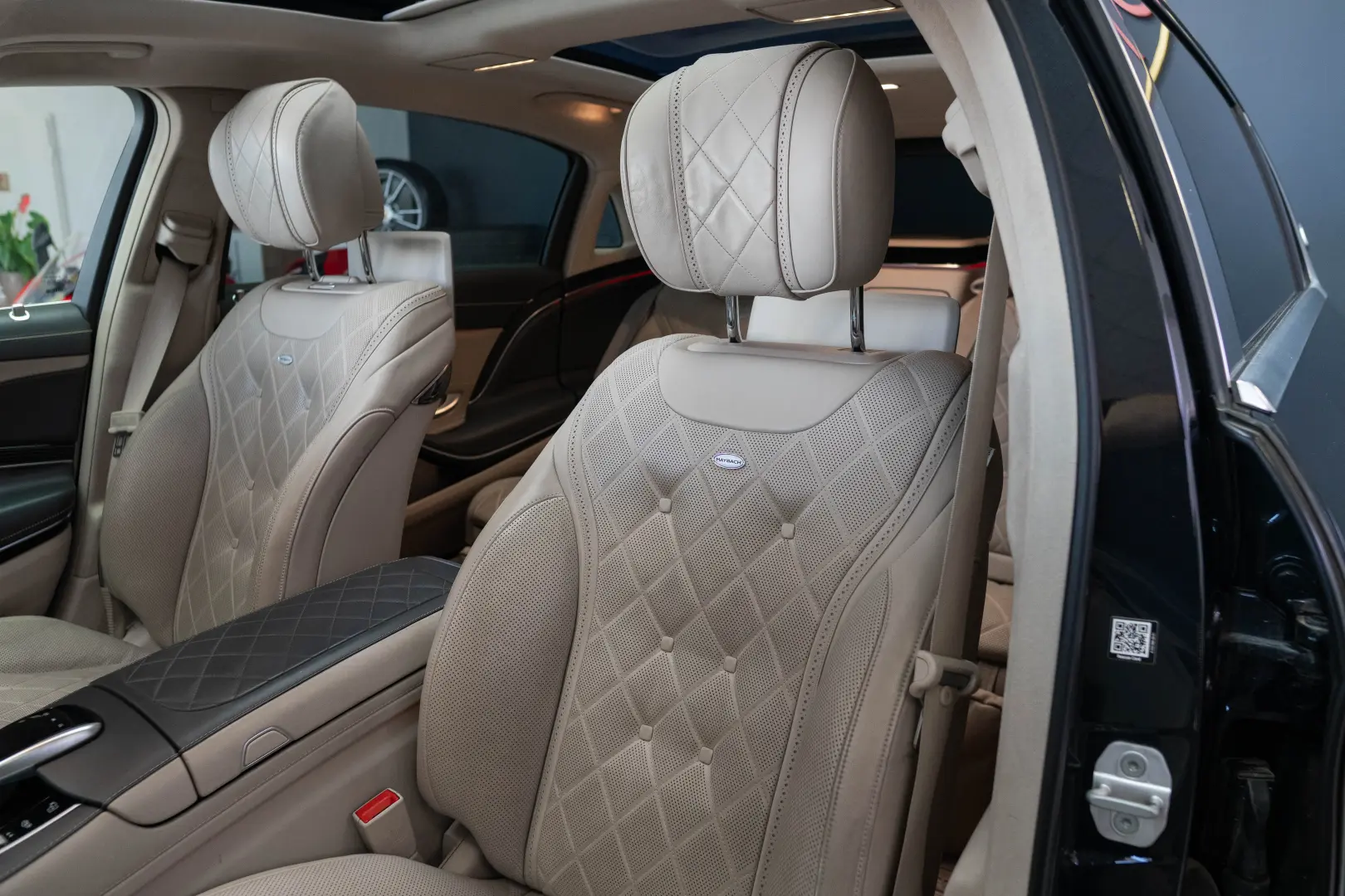 Maybach S560 4matic, Designo