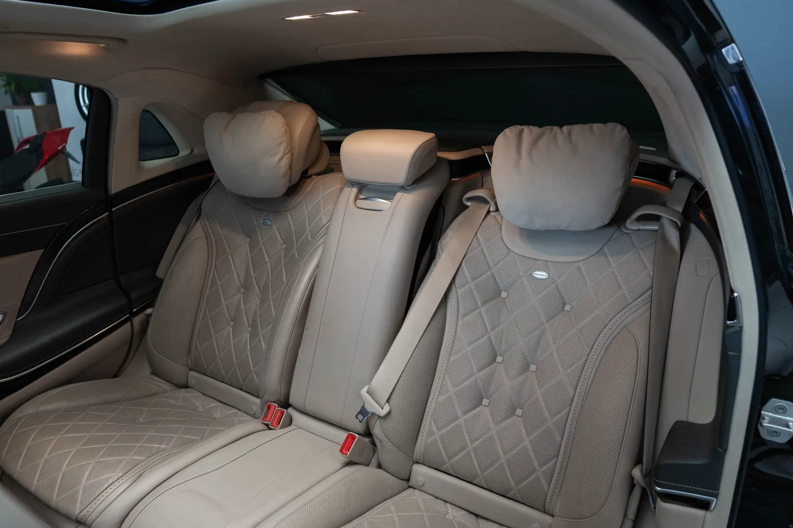 Maybach S560 4matic, Designo