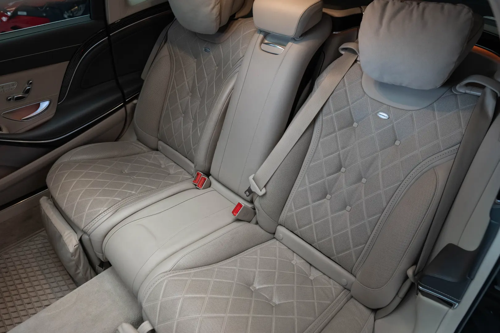 Maybach S560 4matic, Designo