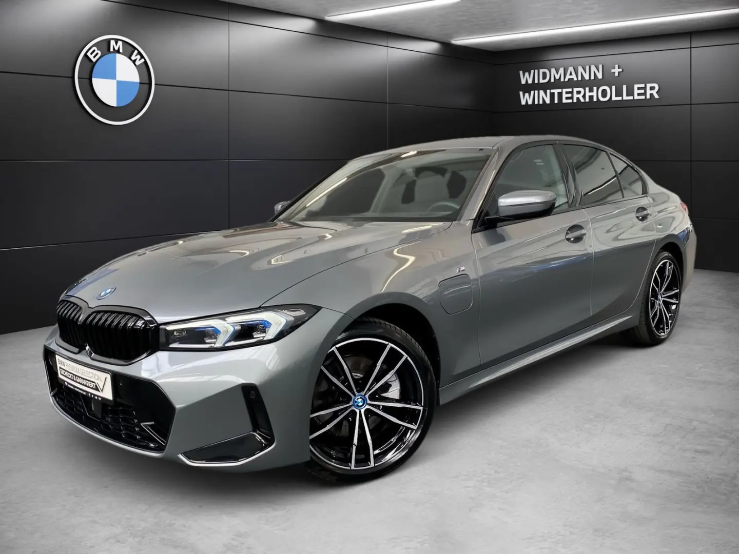 330e xDrive Lim. M Sport HUD LC Prof. ACC DA 19'