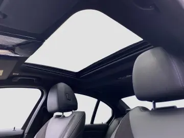 330i xDrive Limousine ///M-Sport Laser SD Winter