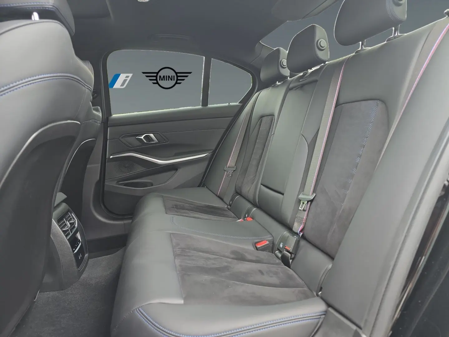 330i xDrive M Sport PRO *19
