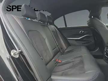 330i xDrive M Sport PRO *19