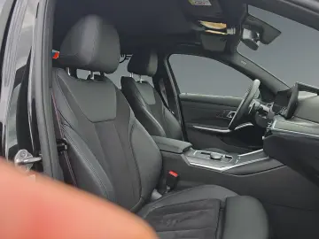330i xDrive M Sport PRO *19