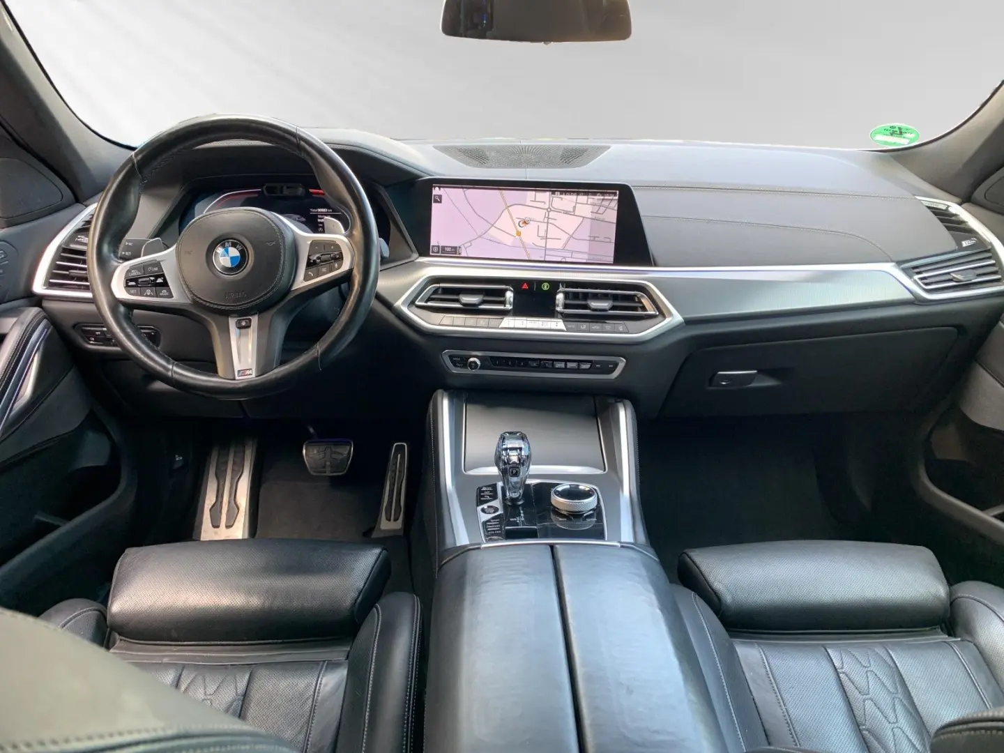 X6 xDr40d M Sport/SoftClose/IconicGlow/Ventilation/CraftedC