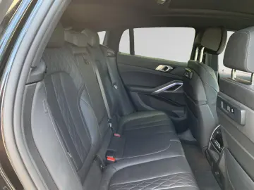 X6 xDr40d M Sport/SoftClose/IconicGlow/Ventilation/CraftedC