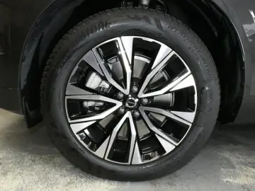 XC60 AWD Plus