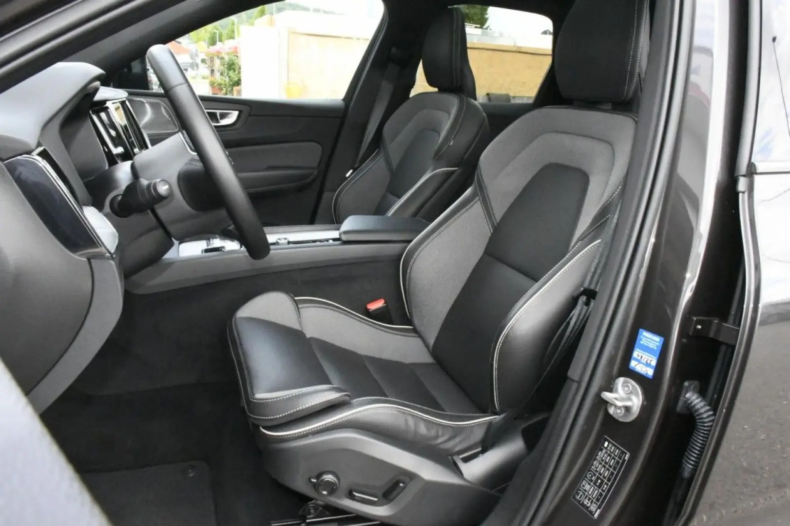 XC60 AWD Plus