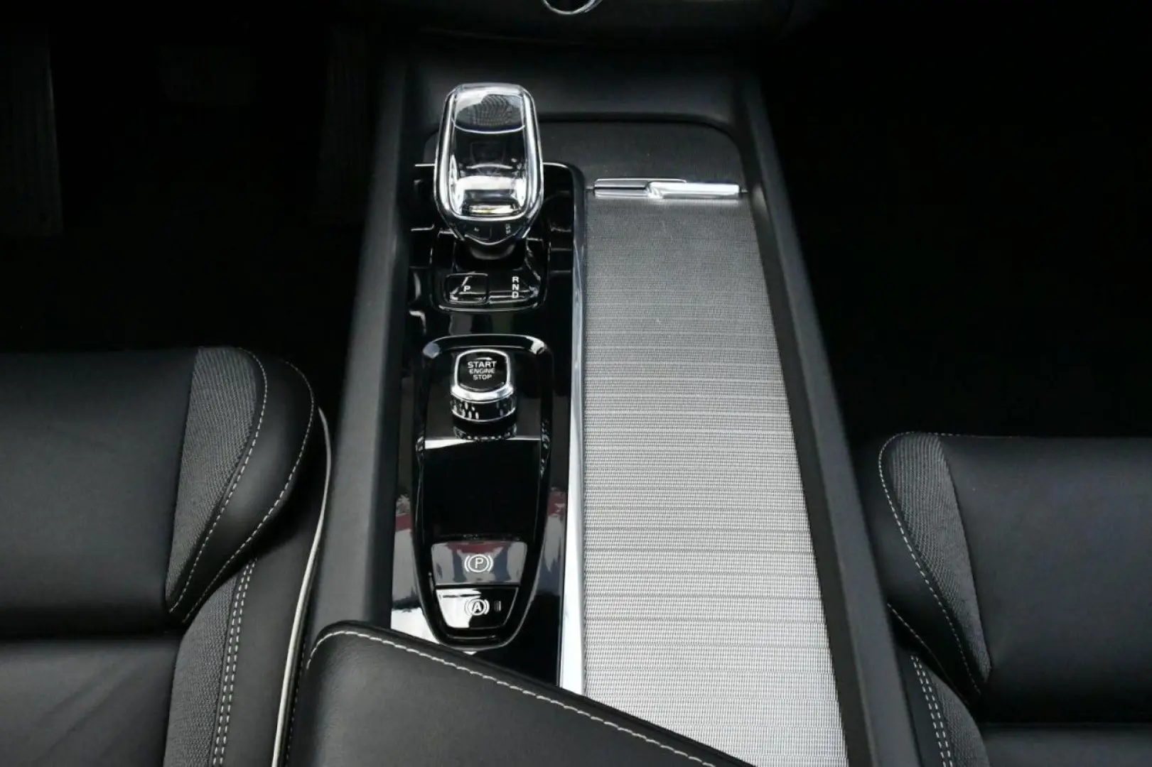 XC60 AWD Plus