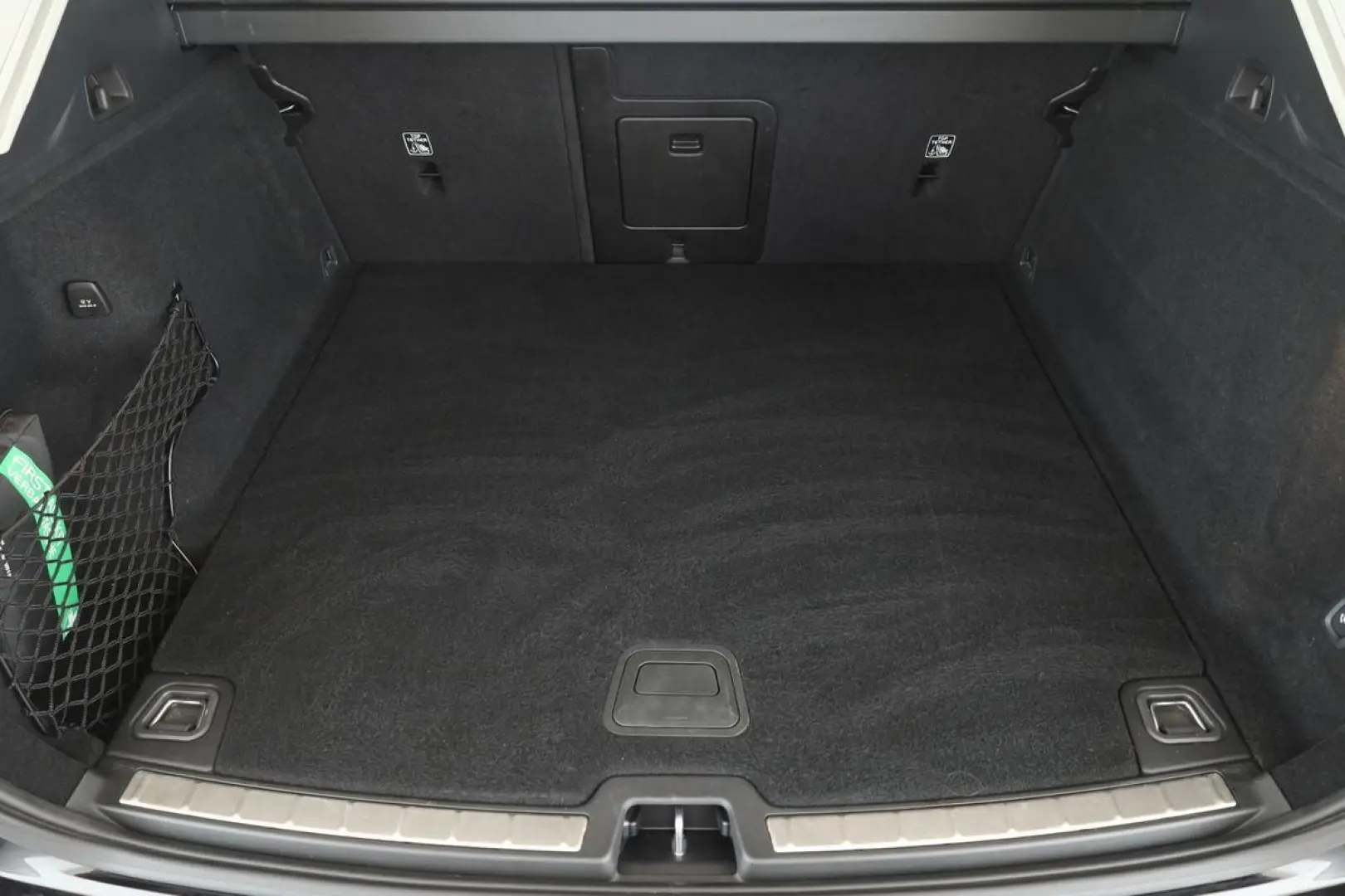 XC60 B4 AWD Plus Dark