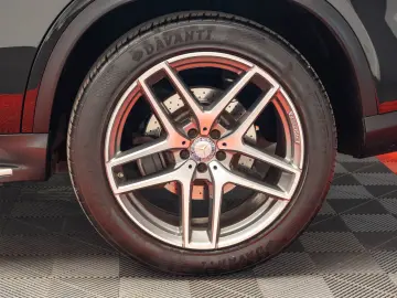 Mercedes Benz GLE 350 D 4 MATIC