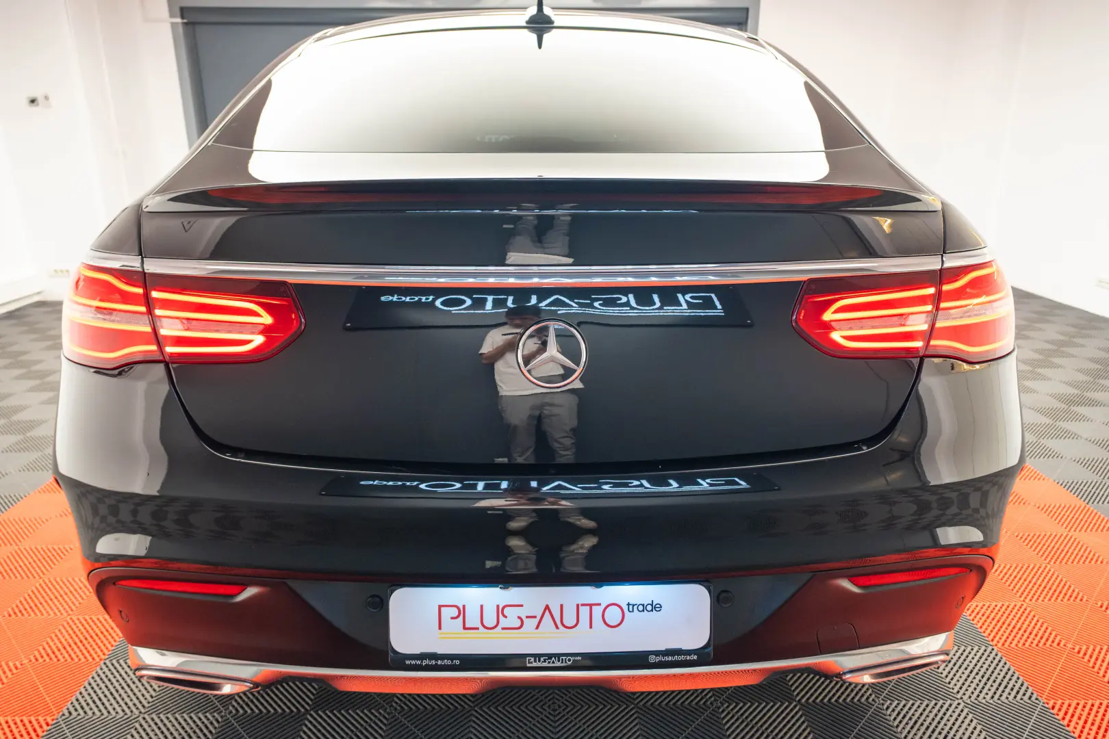 Mercedes Benz GLE 350 D 4 MATIC