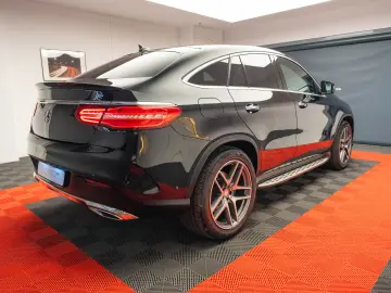 Mercedes Benz GLE 350 D 4 MATIC