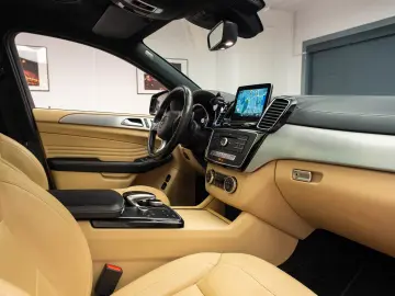 Mercedes Benz GLE 350 D 4 MATIC