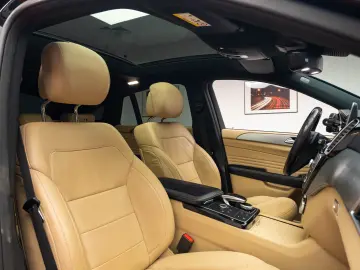 Mercedes Benz GLE 350 D 4 MATIC