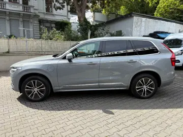 XC90 T8 AWD Core  7-Locuri