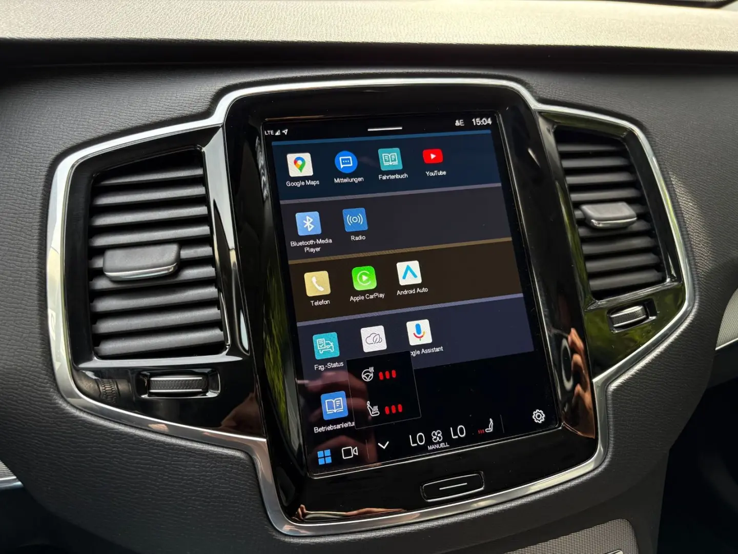 XC90 T8 AWD Core  7-Locuri