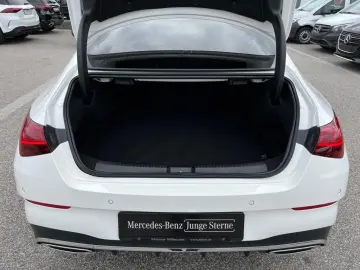 CLA 200 Coupé AMG-Adv+*Pano*WiP*KeyGo+HFA*Ambi*