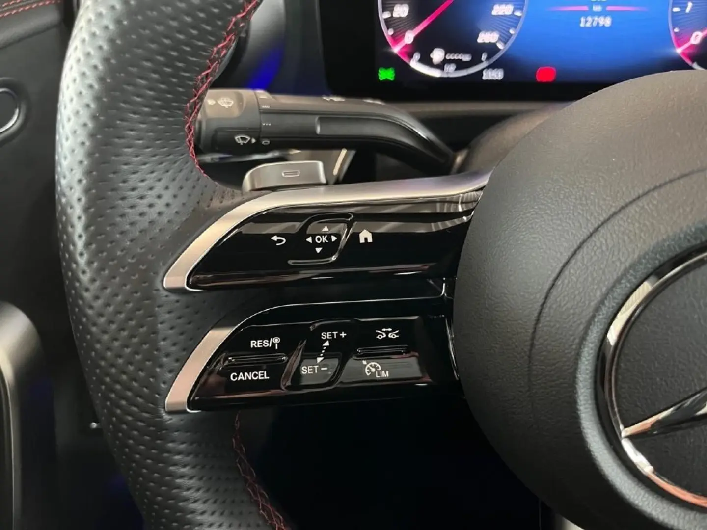 CLA 200 Coupé AMG-Adv+*Pano*WiP*KeyGo+HFA*Ambi*