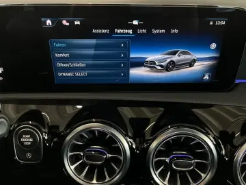 CLA 200 Coupé AMG-Adv+*Pano*WiP*KeyGo+HFA*Ambi*